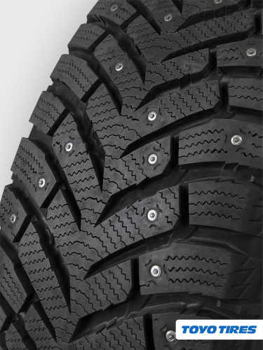 215/50 R17 Toyo Observe Ice Freezer 91 T шип